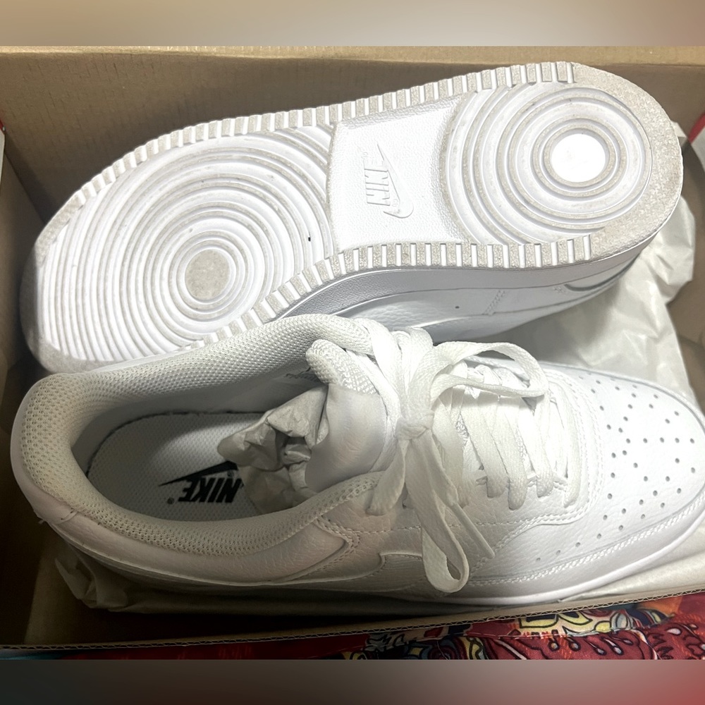 Women’s Nike Court Vision Lowtops